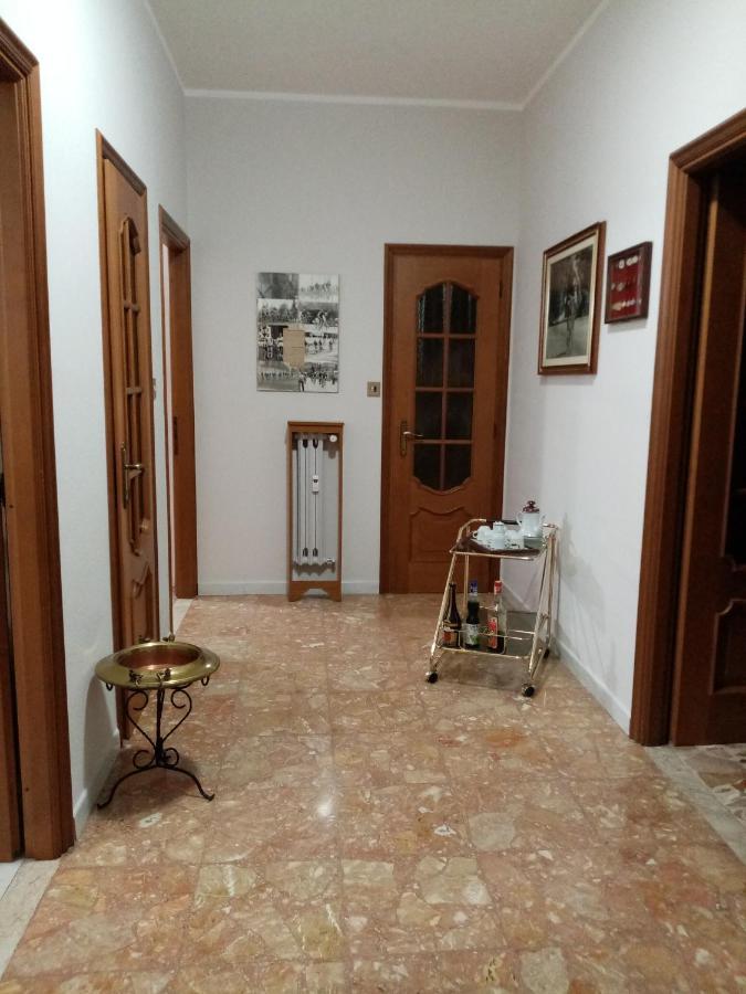 Bruno Turin Apartment Near The Metro Collegno Bagian luar foto