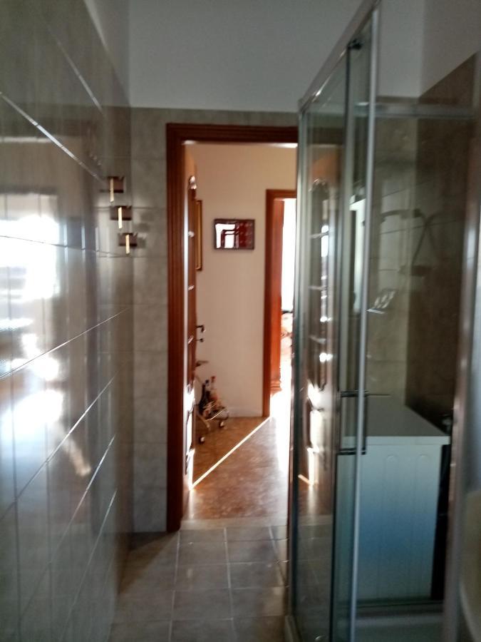 Bruno Turin Apartment Near The Metro Collegno Bagian luar foto