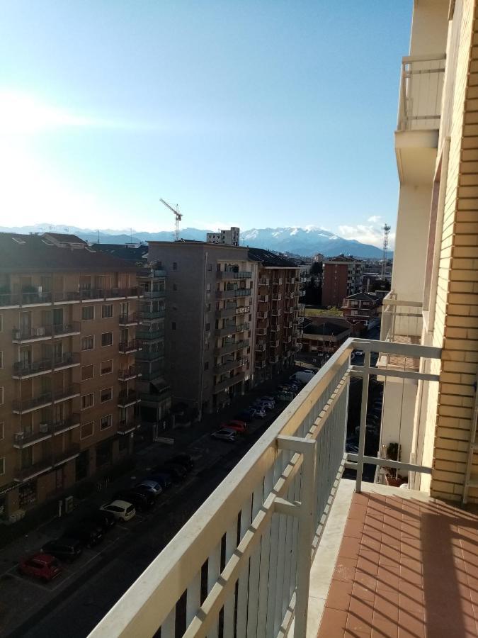 Bruno Turin Apartment Near The Metro Collegno Bagian luar foto