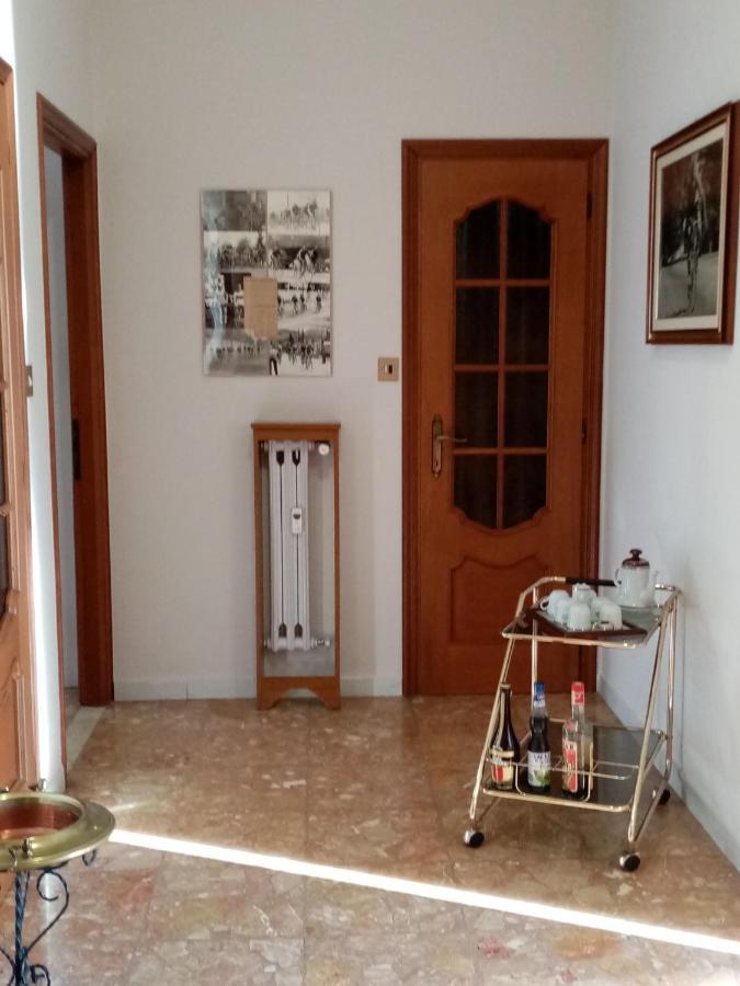Bruno Turin Apartment Near The Metro Collegno Bagian luar foto