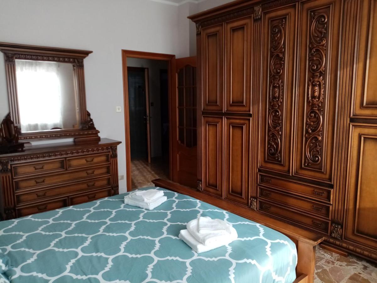 Bruno Turin Apartment Near The Metro Collegno Bagian luar foto