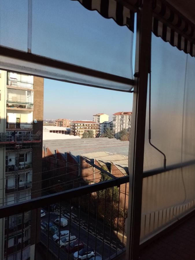 Bruno Turin Apartment Near The Metro Collegno Bagian luar foto