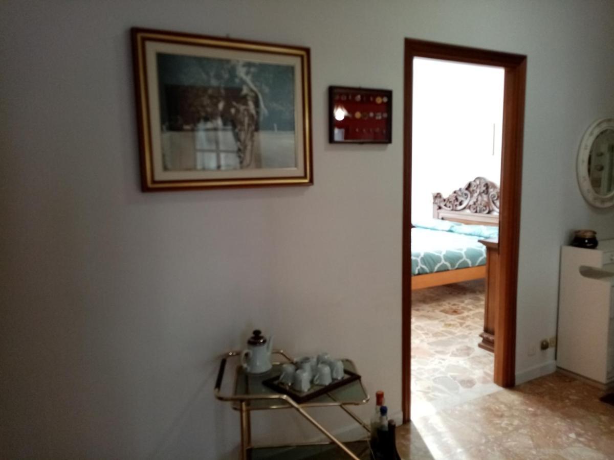 Bruno Turin Apartment Near The Metro Collegno Bagian luar foto
