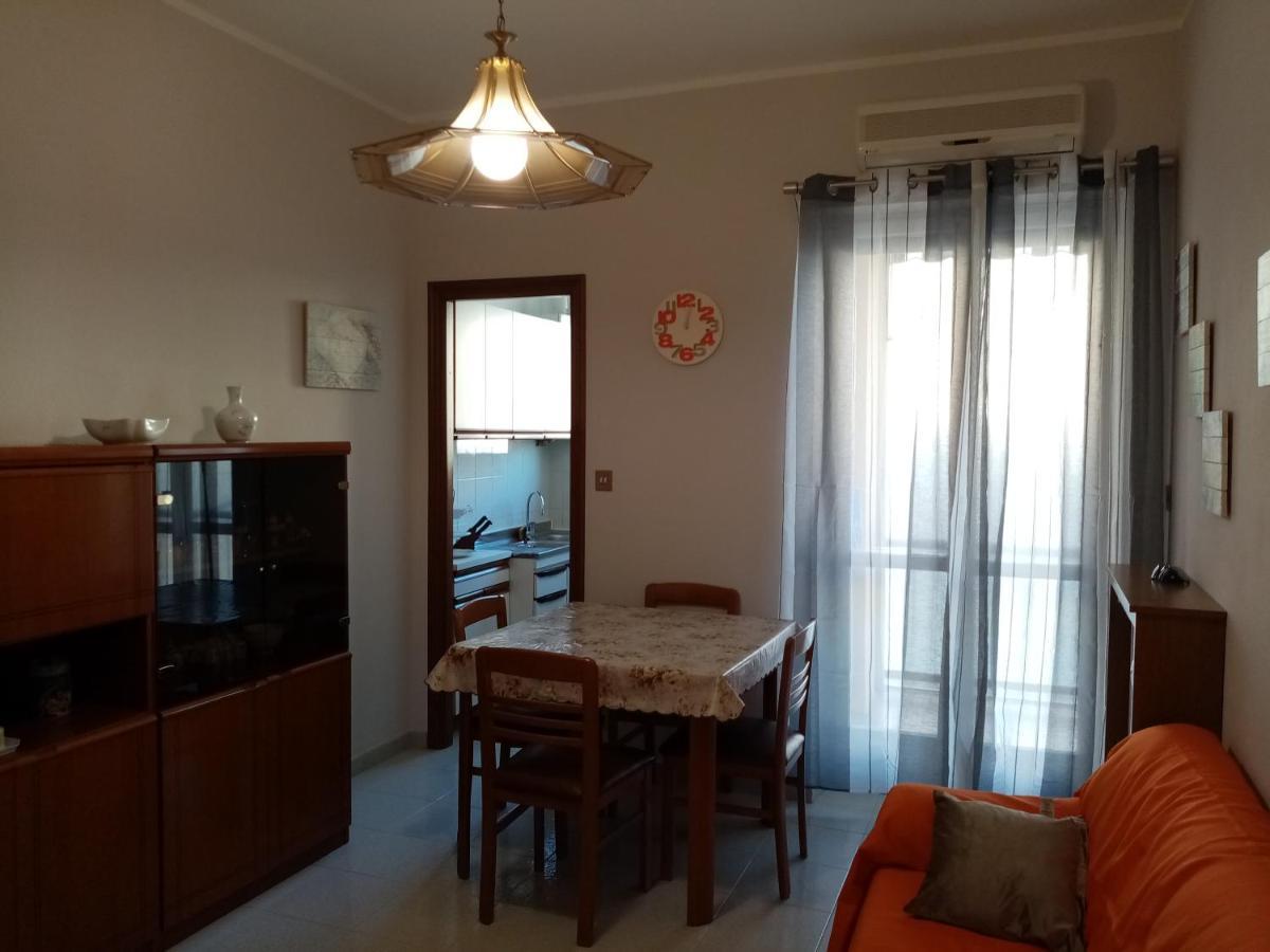 Bruno Turin Apartment Near The Metro Collegno Bagian luar foto