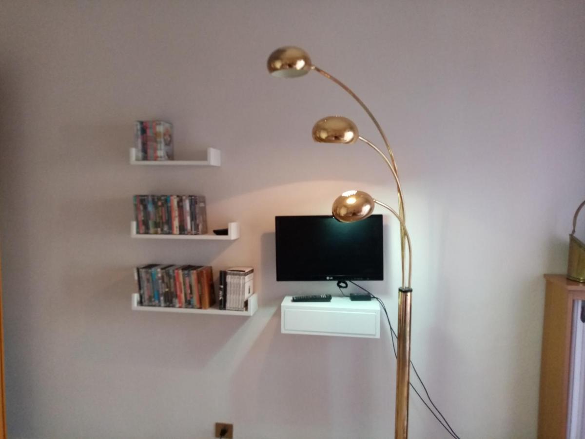 Bruno Turin Apartment Near The Metro Collegno Bagian luar foto