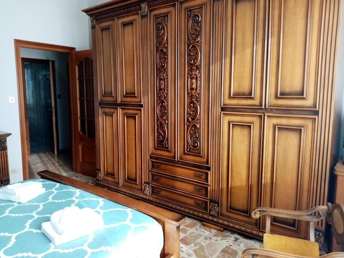 Bruno Turin Apartment Near The Metro Collegno Bagian luar foto