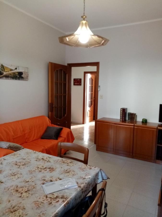 Bruno Turin Apartment Near The Metro Collegno Bagian luar foto